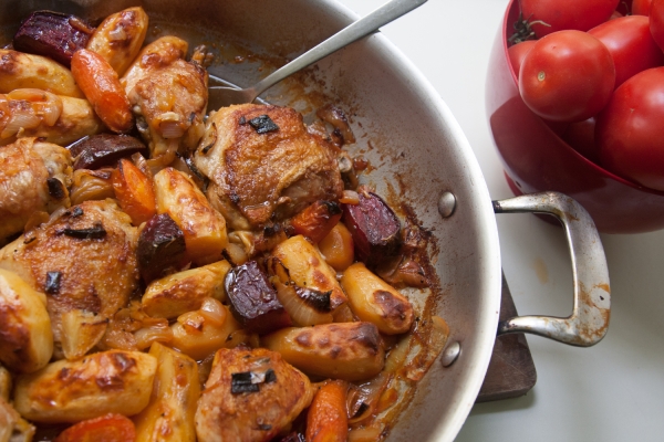 הבלוג של לייזה פאנלים | יומן מטבח קטן של עקרת בית גדולה | עוף בתנור עם תפוחי אדמה, סלק וגזר 2